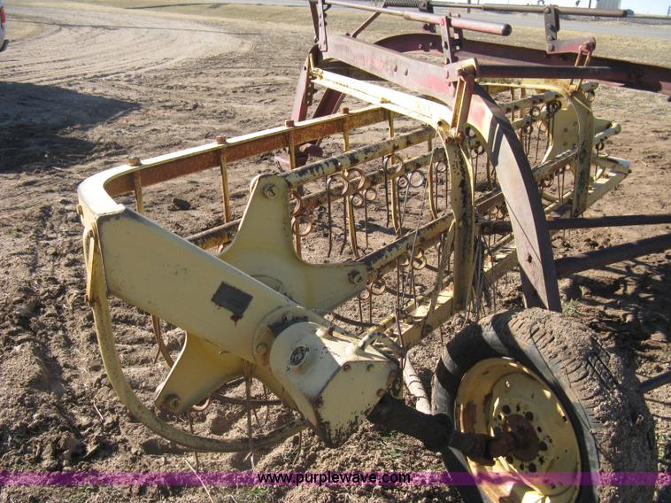 image for item I5678 New Holland 55 hay rake