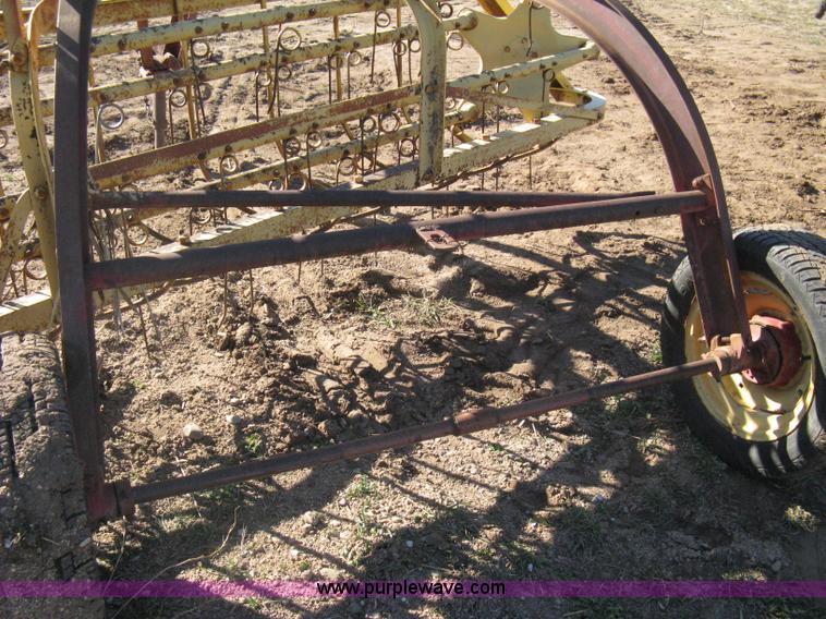 image for item I5678 New Holland 55 hay rake