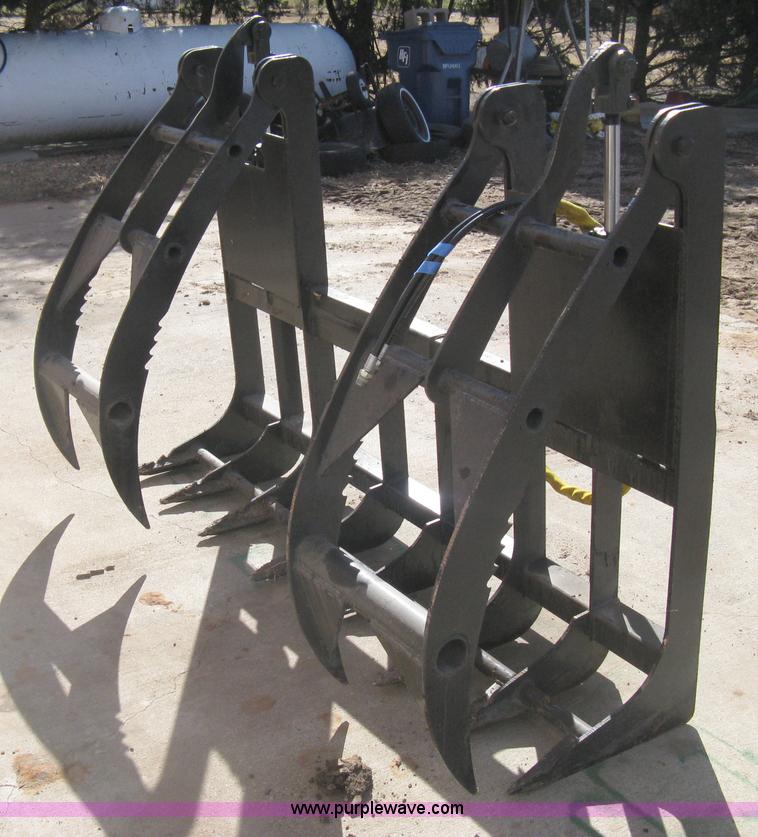 image for item I5691 Skid steer grapple attachment
