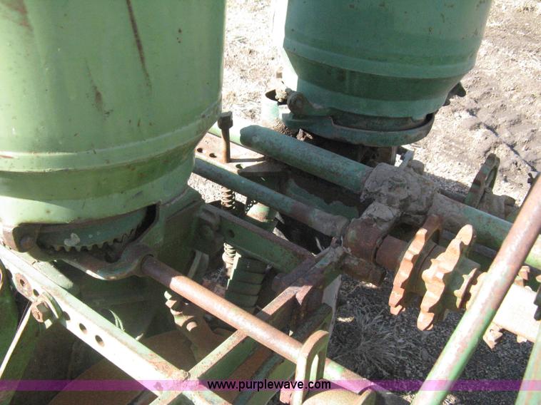 image for item I5693 John Deere two row vintage planter