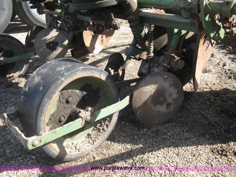 image for item I5693 John Deere two row vintage planter
