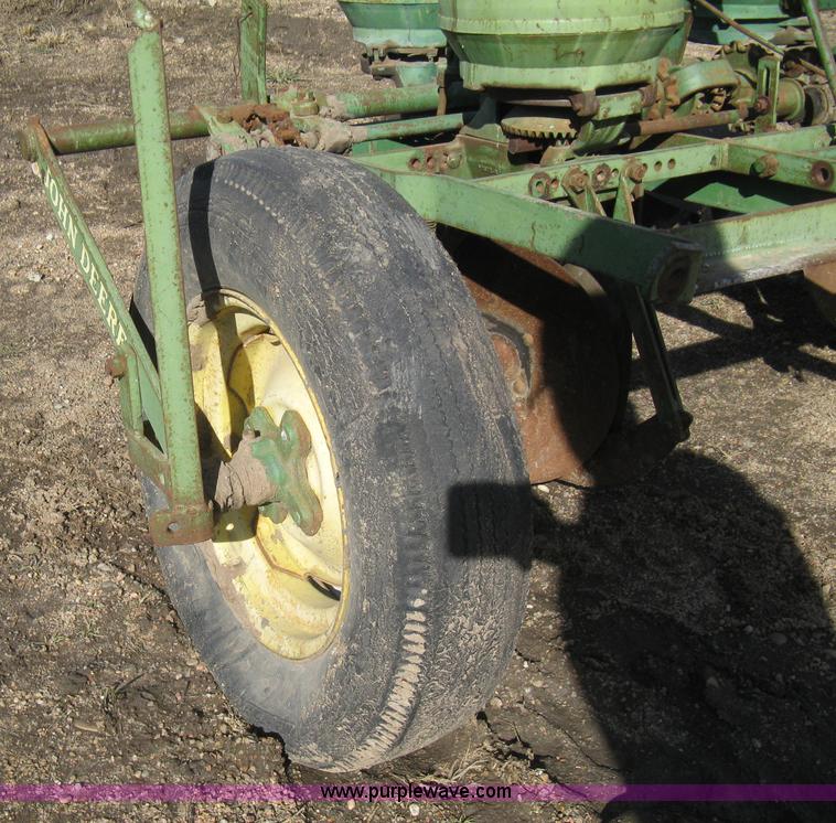 image for item I5693 John Deere two row vintage planter