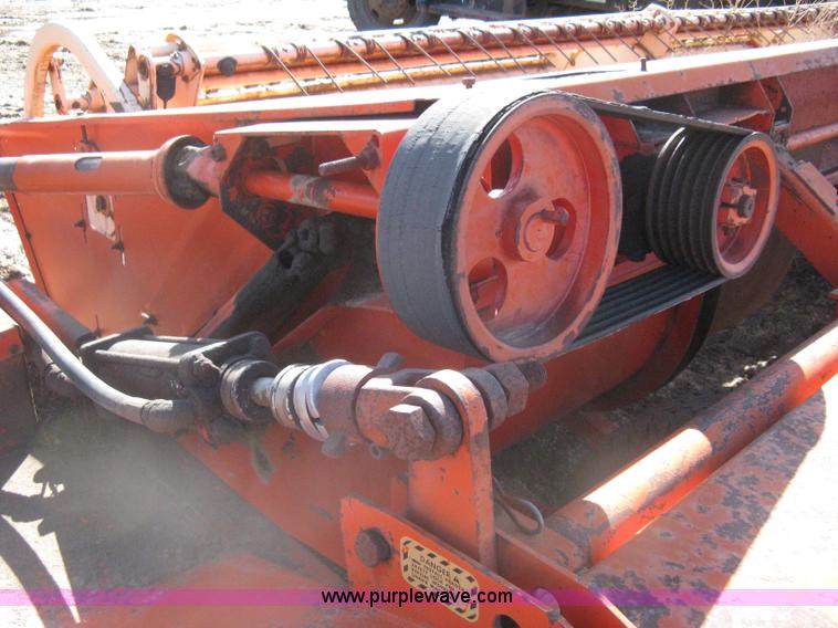 image for item I5694 Hesston 575 swather