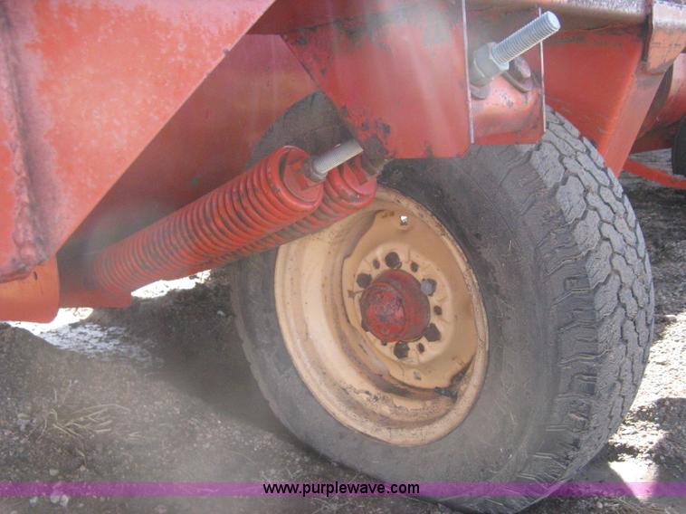 image for item I5694 Hesston 575 swather