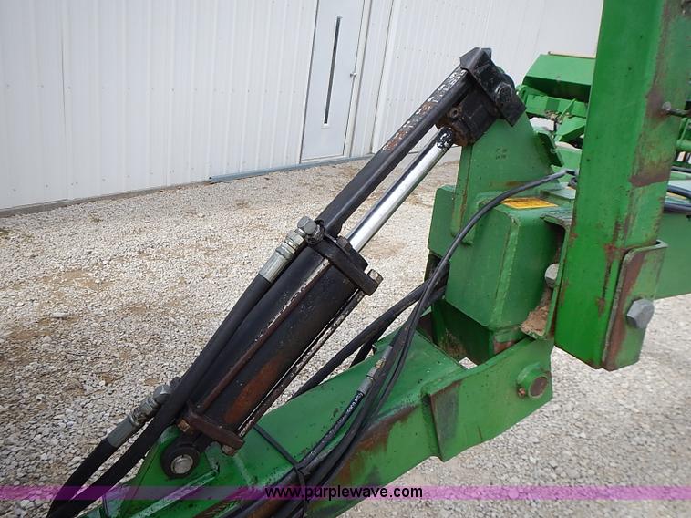 image for item I9396 Great Plains Solid Stand 30' folding drill