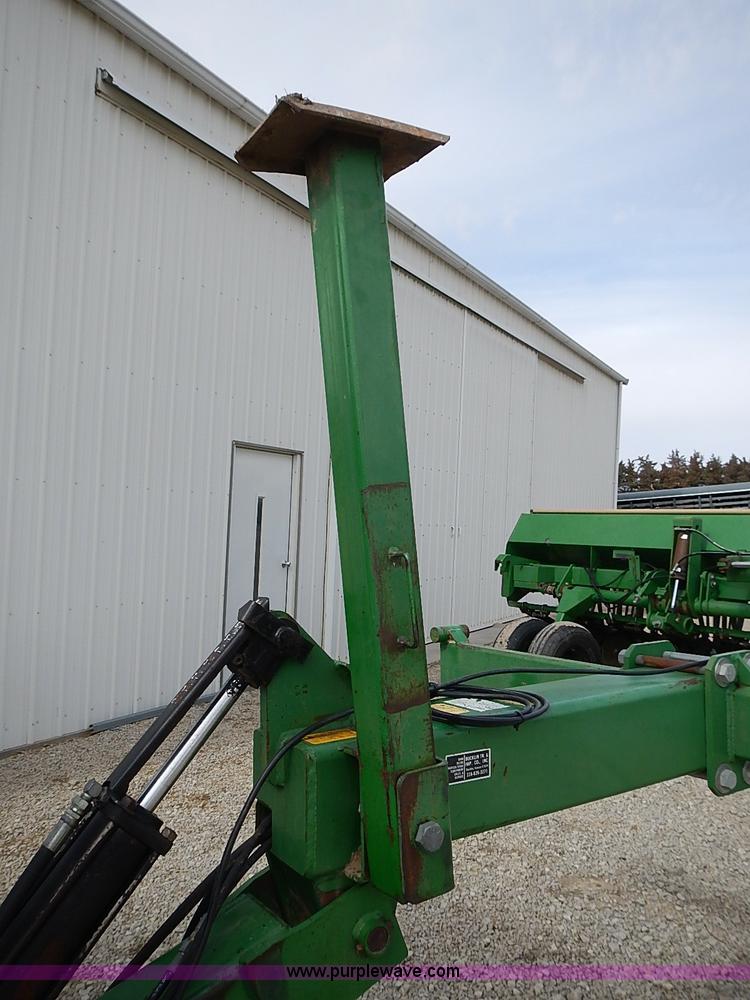 image for item I9396 Great Plains Solid Stand 30' folding drill