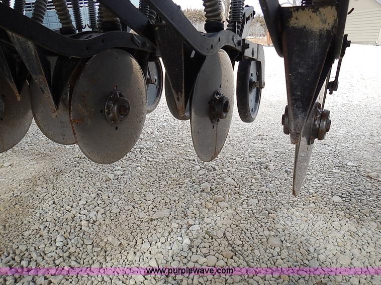 image for item I9396 Great Plains Solid Stand 30' folding drill