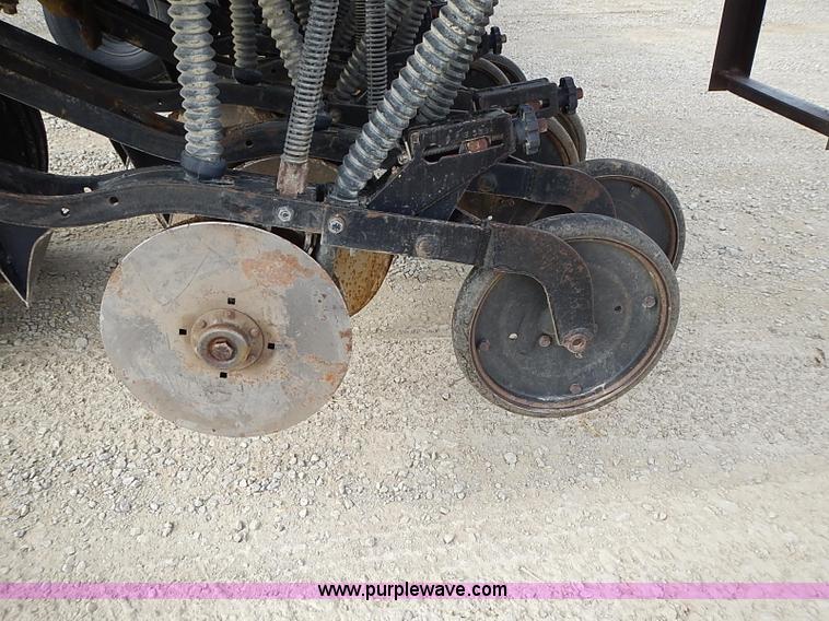 image for item I9396 Great Plains Solid Stand 30' folding drill