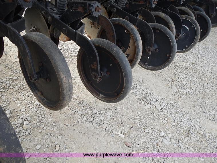 image for item I9396 Great Plains Solid Stand 30' folding drill