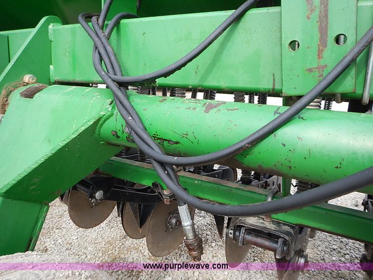 image for item I9396 Great Plains Solid Stand 30' folding drill