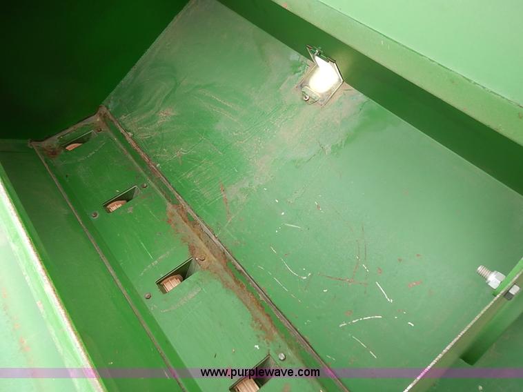 image for item I9396 Great Plains Solid Stand 30' folding drill