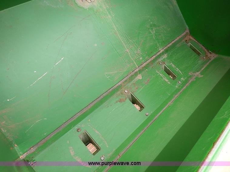 image for item I9396 Great Plains Solid Stand 30' folding drill