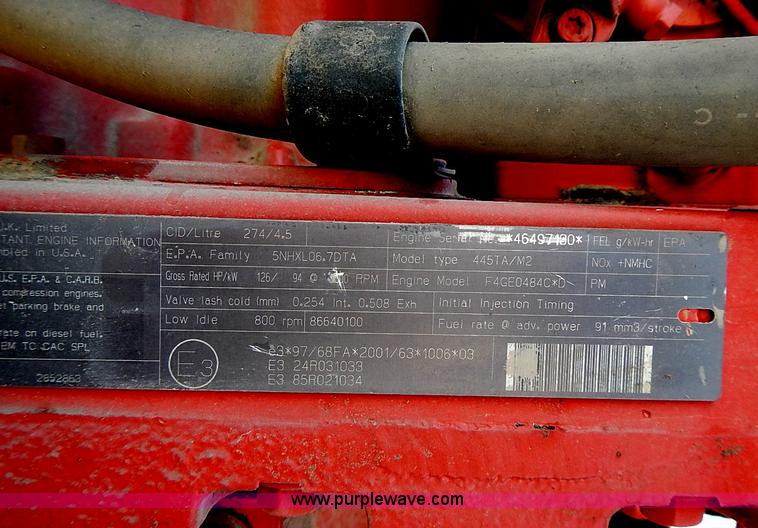 image for item I9407 2005 New Holland HW305 self-propelled windrower