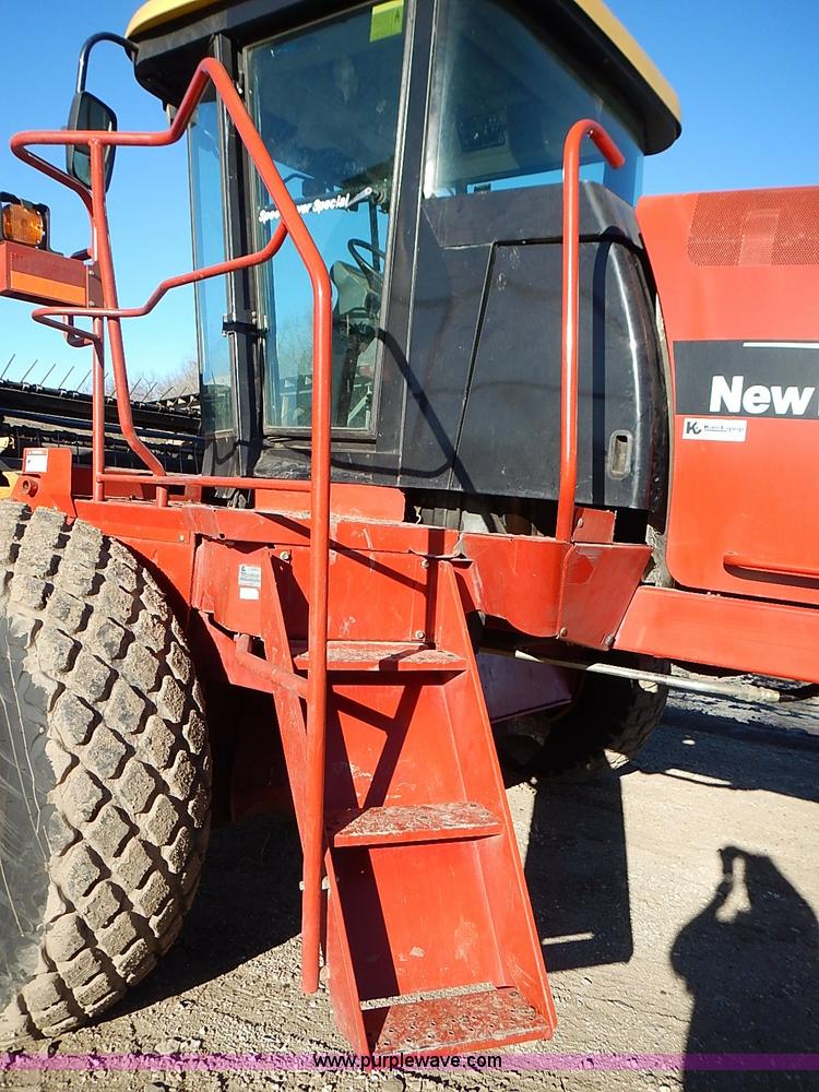 image for item I9407 2005 New Holland HW305 self-propelled windrower