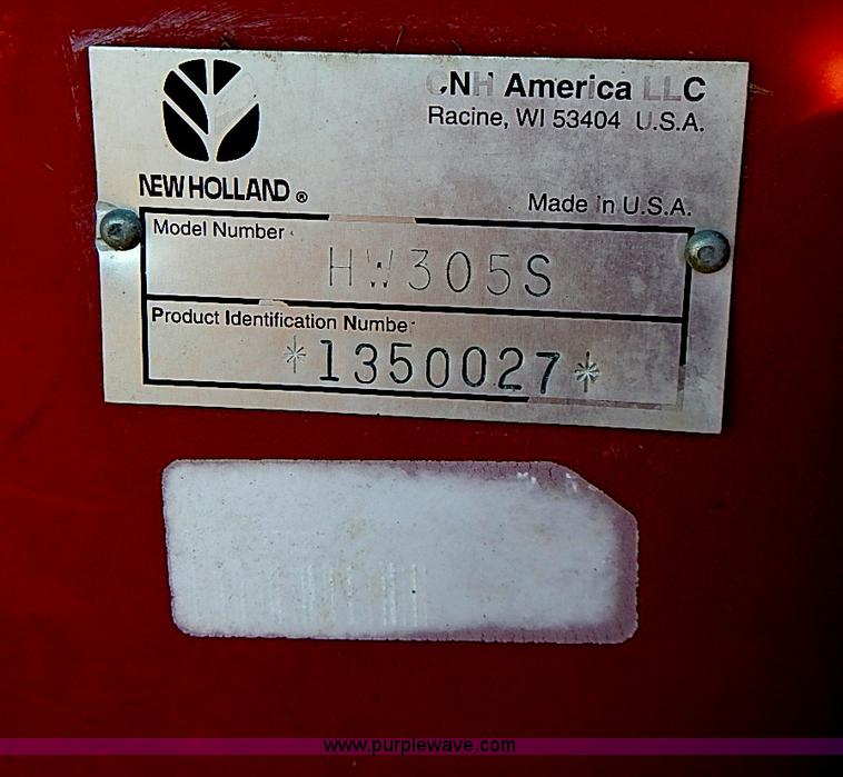 image for item I9407 2005 New Holland HW305 self-propelled windrower