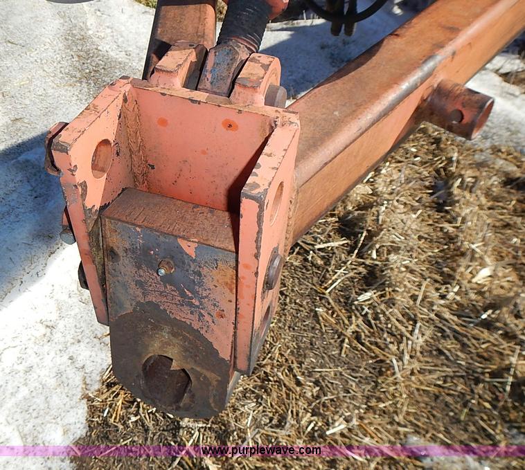 image for item I9426 1989 Sunflower 3660-30 30' V-blade cultivator