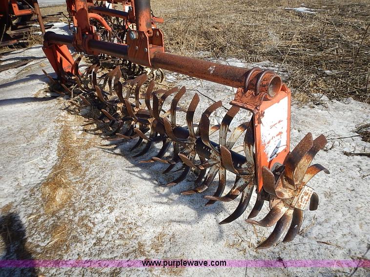 image for item I9426 1989 Sunflower 3660-30 30' V-blade cultivator