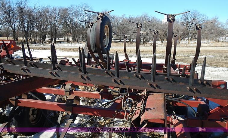 image for item I9427 Kent Series V 42' field cultivator