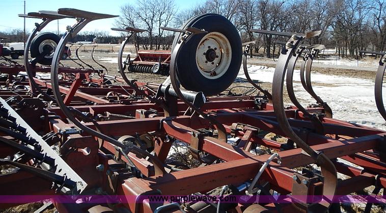 image for item I9427 Kent Series V 42' field cultivator