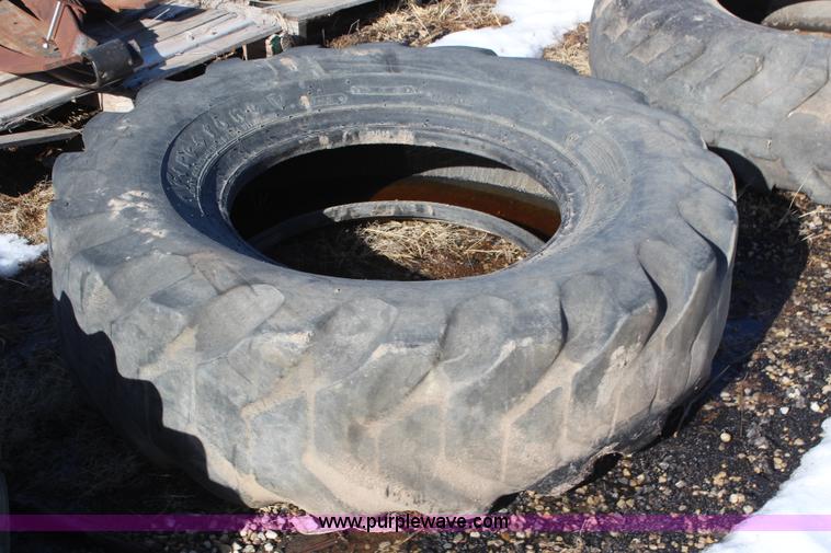image for item AM9486 (7) tires