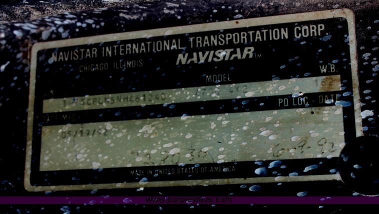 image for item H1296 1992 International 4700 dump truck