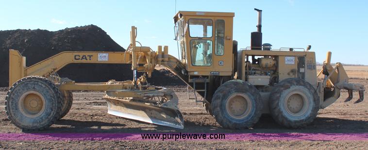 image for item H1297 1983 Caterpillar 14G articulated motor grader