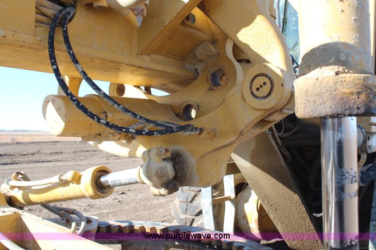 image for item H1297 1983 Caterpillar 14G articulated motor grader