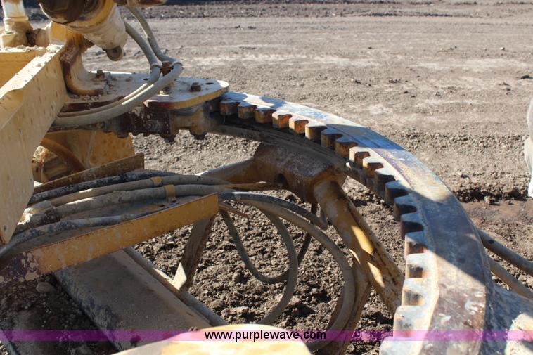 image for item H1297 1983 Caterpillar 14G articulated motor grader