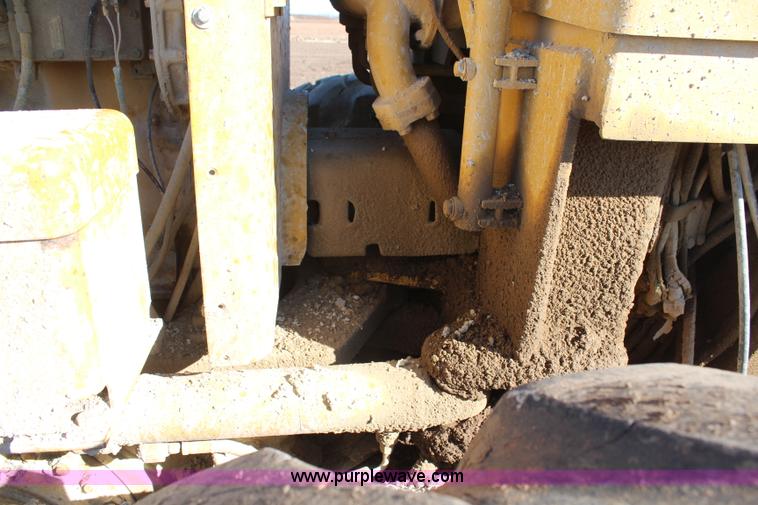 image for item H1297 1983 Caterpillar 14G articulated motor grader