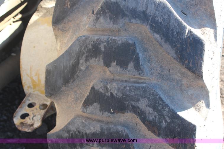 image for item H1297 1983 Caterpillar 14G articulated motor grader