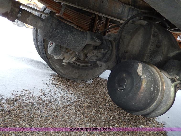 image for item H1306 1990 Ford CF8000 Cargo water tuck