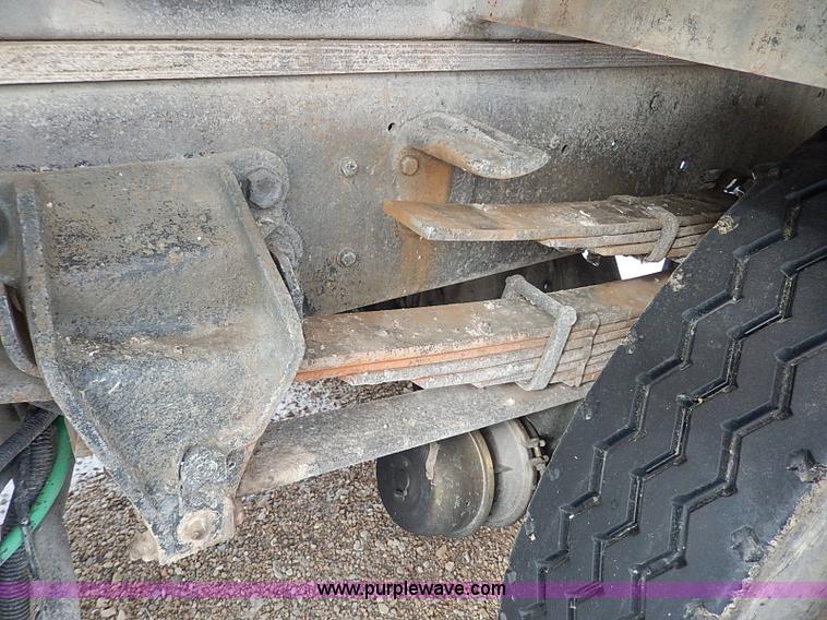 image for item H1306 1990 Ford CF8000 Cargo water tuck