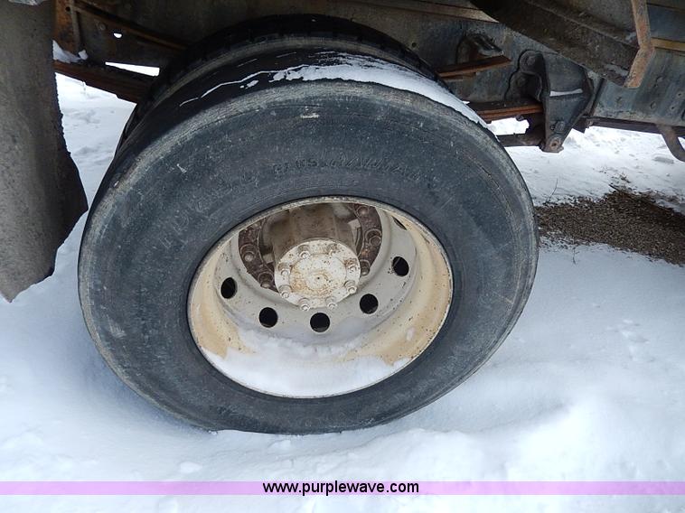 image for item H1306 1990 Ford CF8000 Cargo water tuck