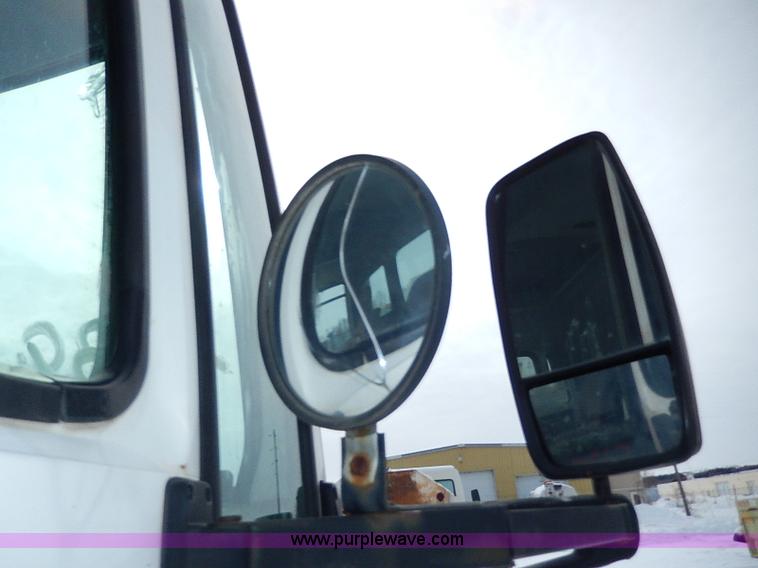 image for item H1306 1990 Ford CF8000 Cargo water tuck