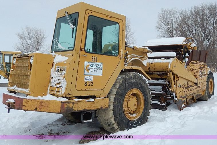 image for item H1307 1979 Caterpillar 613B paddle scraper