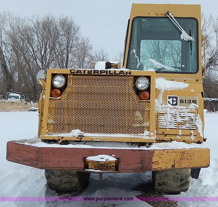 image for item H1307 1979 Caterpillar 613B paddle scraper