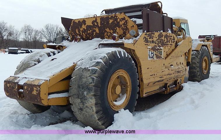 image for item H1307 1979 Caterpillar 613B paddle scraper