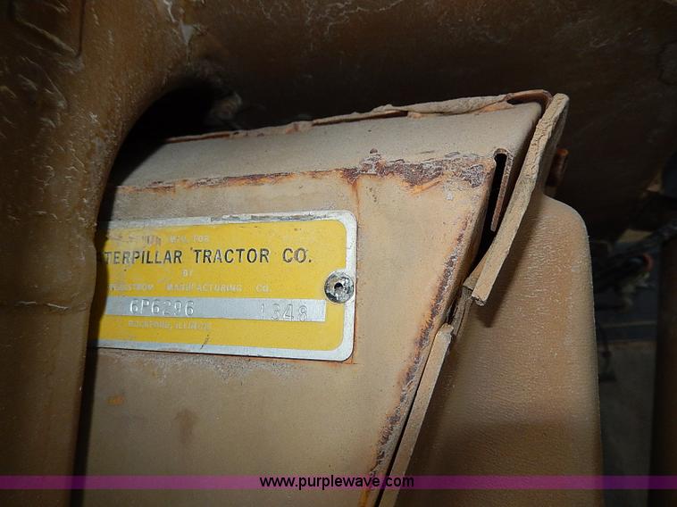 image for item H1307 1979 Caterpillar 613B paddle scraper