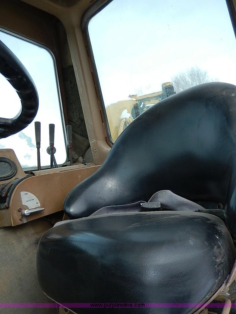 image for item H1307 1979 Caterpillar 613B paddle scraper