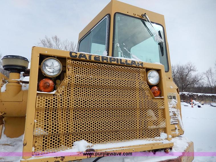 image for item H1307 1979 Caterpillar 613B paddle scraper