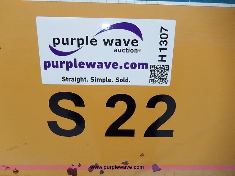 image for item H1307 1979 Caterpillar 613B paddle scraper