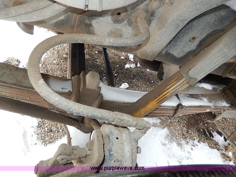 image for item H1309 1992 Ford CFT8000 Cargo dump truck