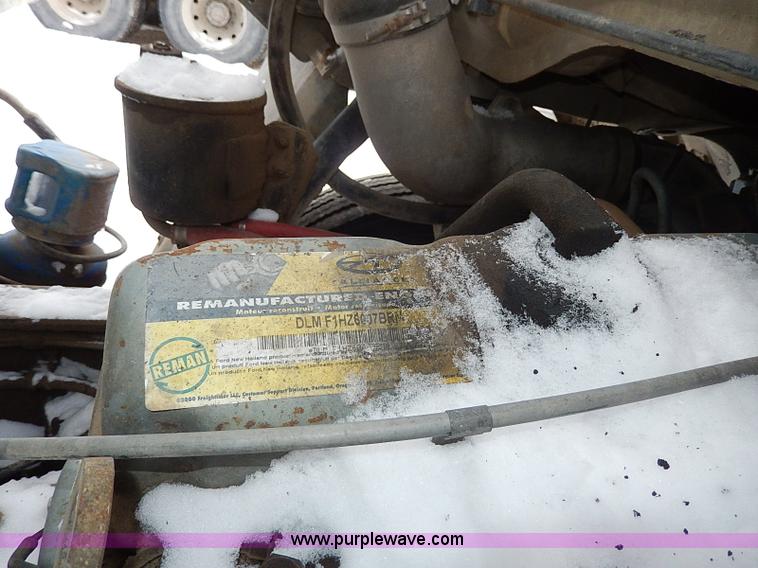 image for item H1309 1992 Ford CFT8000 Cargo dump truck