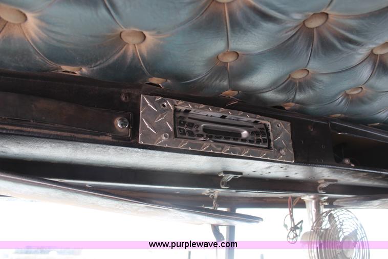 image for item H1310 1988 Kenworth T800 dump truck