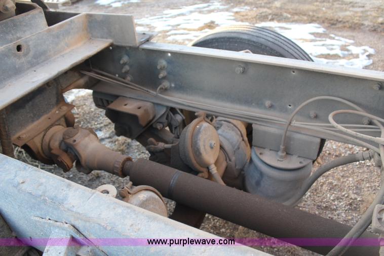 image for item H1310 1988 Kenworth T800 dump truck