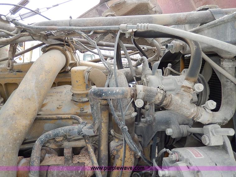 image for item H1311 1985 Ford LTL9000 dump truck