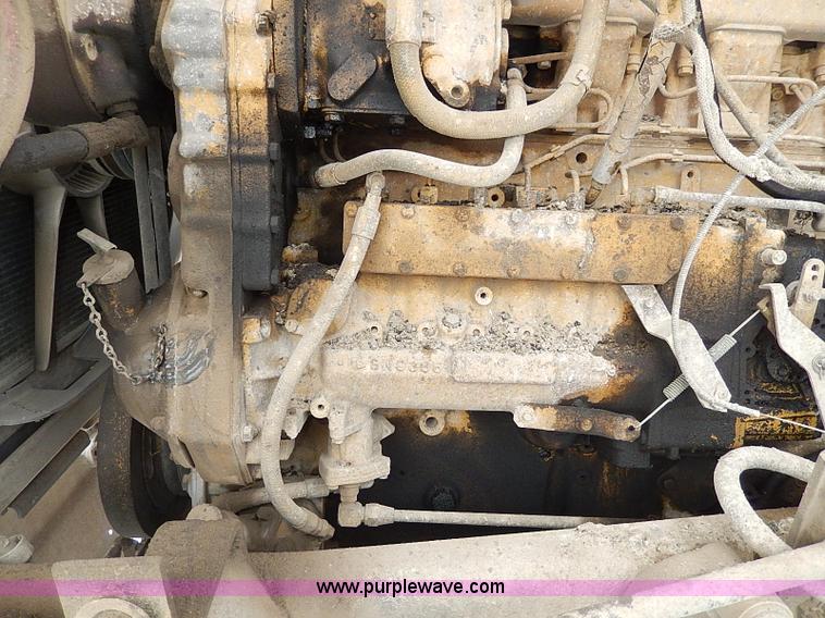 image for item H1311 1985 Ford LTL9000 dump truck