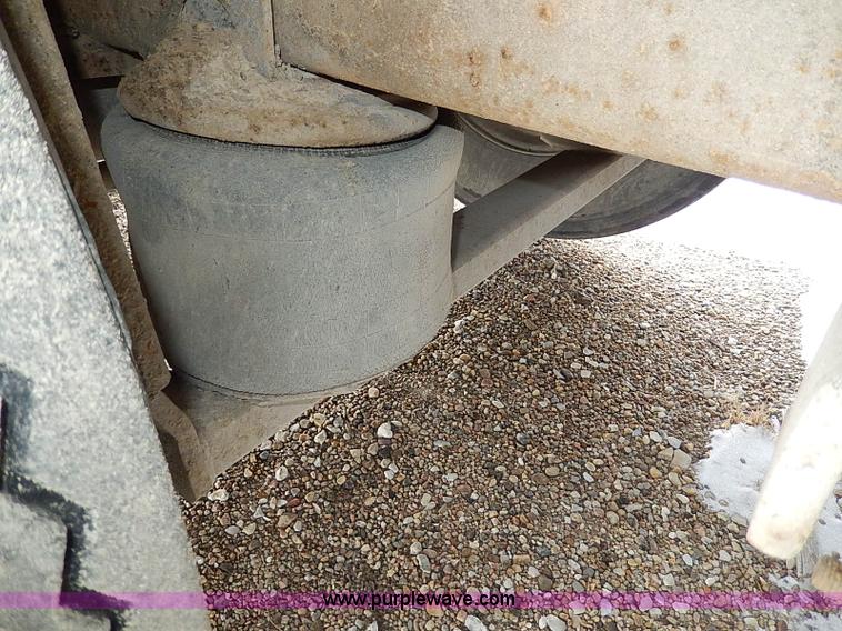 image for item H1311 1985 Ford LTL9000 dump truck