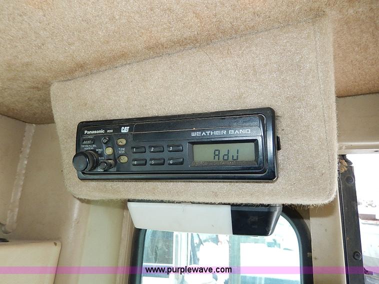 image for item H1314 1999 Caterpillar 140H articulated motor grader