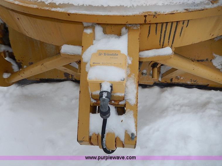 image for item H1314 1999 Caterpillar 140H articulated motor grader